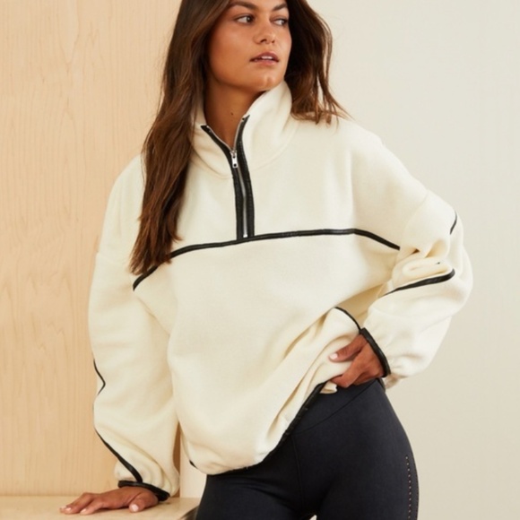 Altar'd State Brisk Sherpa Pullover - Picture 1 of 6